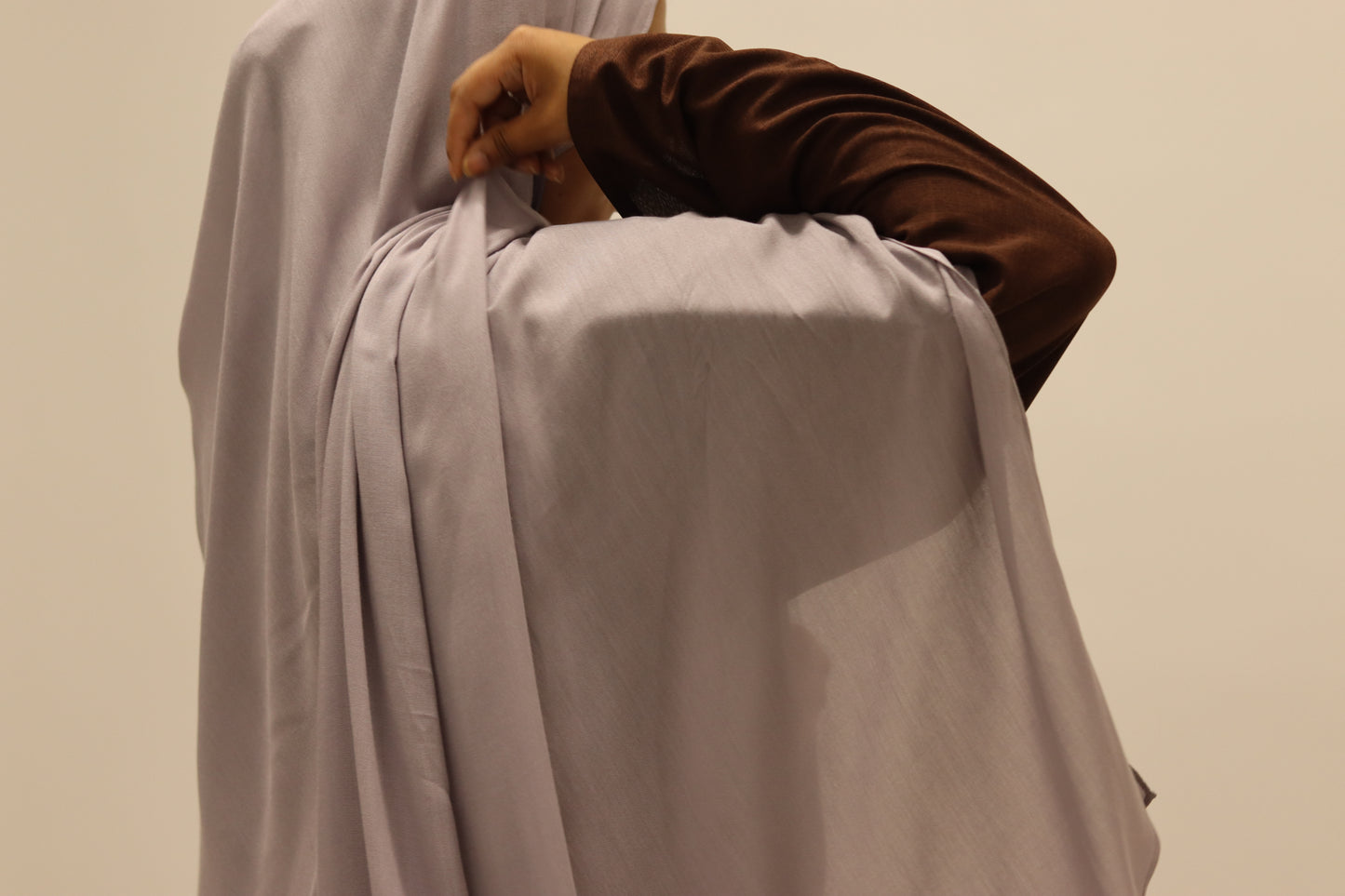 It Grey Amanah Modal Hijab