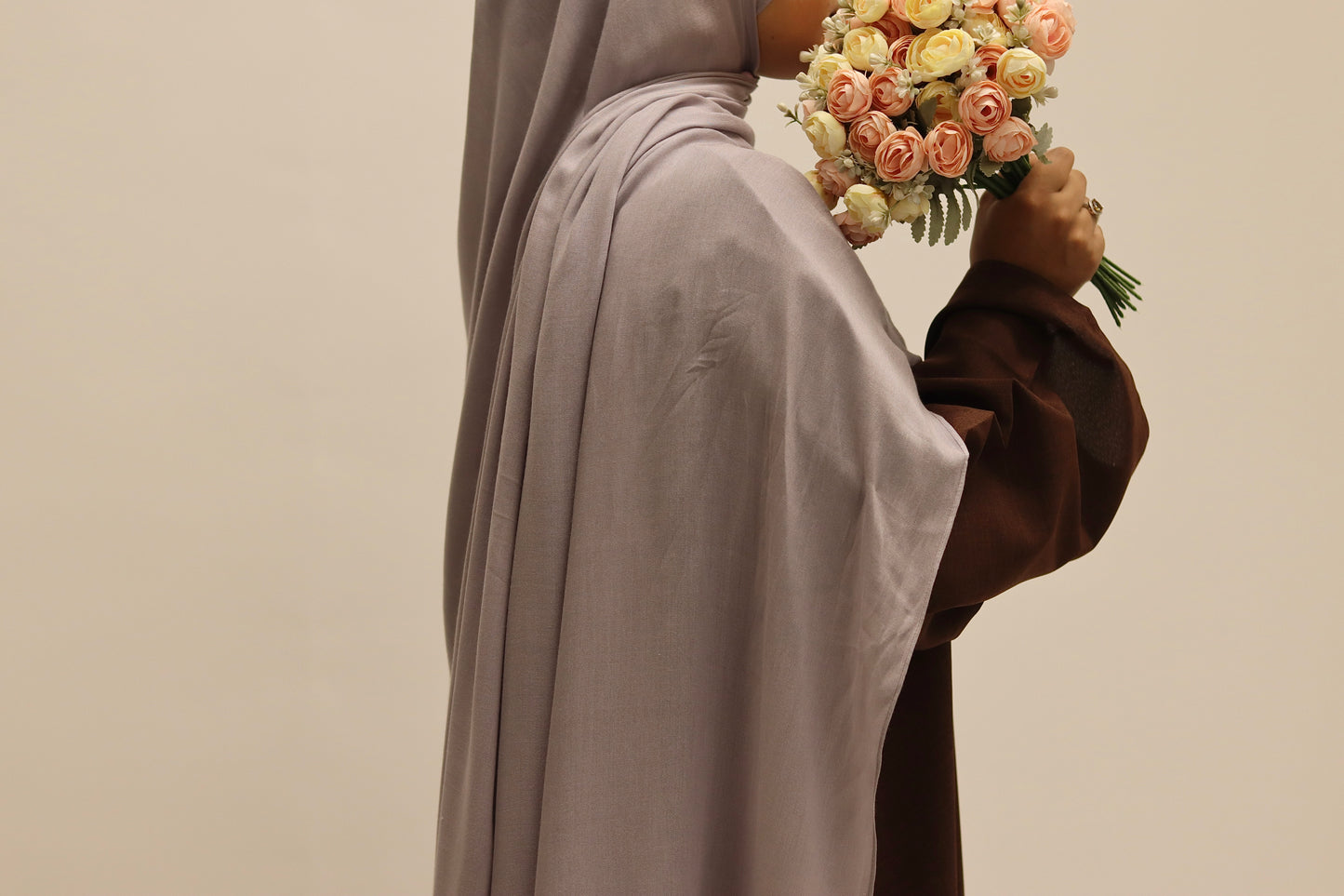 It Grey Amanah Modal Hijab